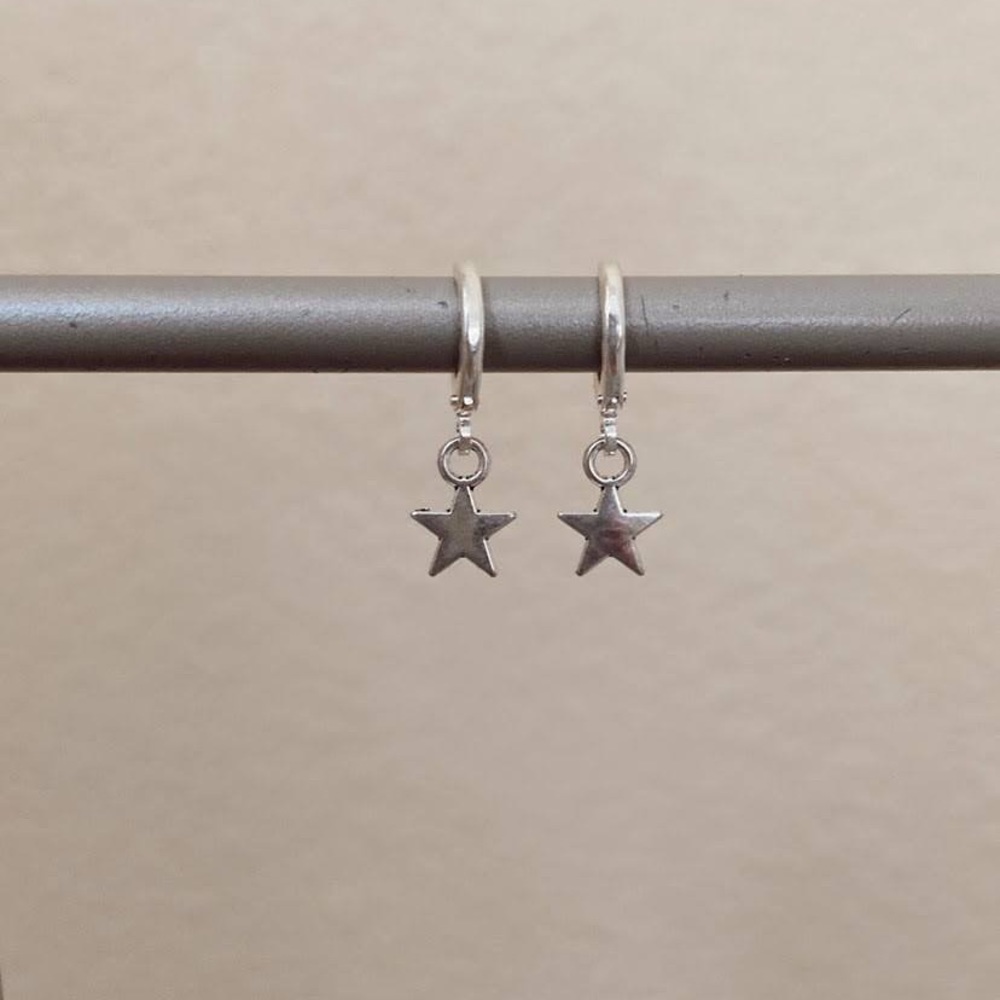 silver star earrings